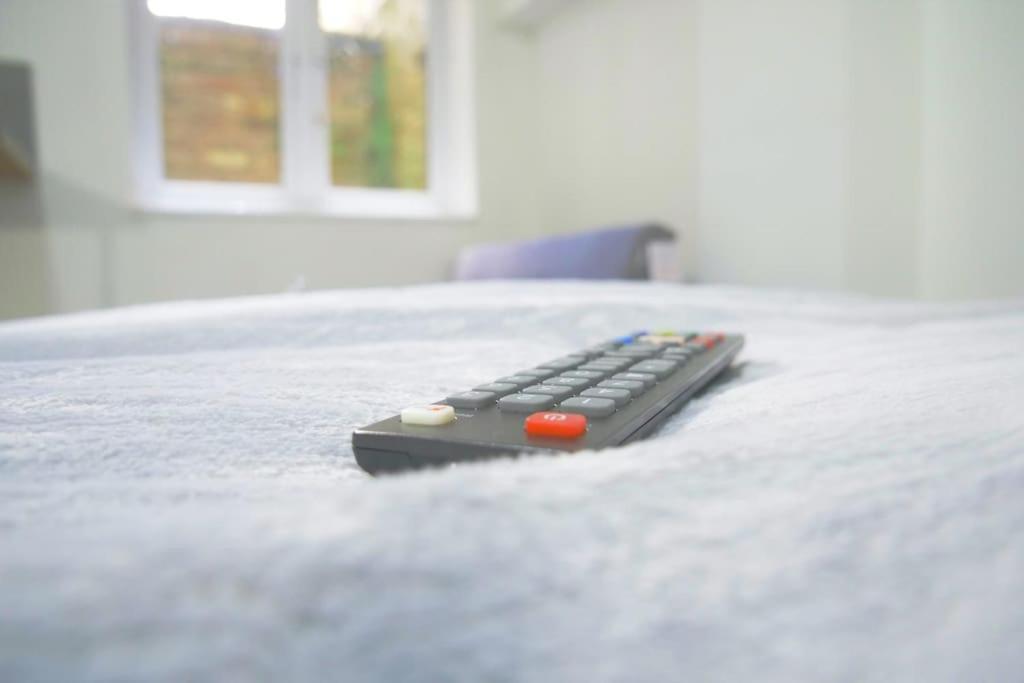 Discover Your Cozy Haven A Perfect Studio Getaway Leamington Spa Exterior photo